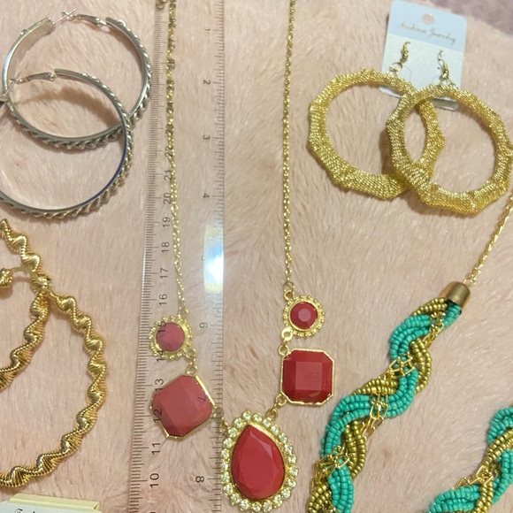 Jewelry Bundle #1 - Picture 7 of 11